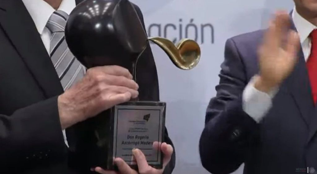 Otorgan Premio Nacional de la Comunicación 2017 a Rogerio Azcárraga Madero - premio-de-periodismo-1024x563