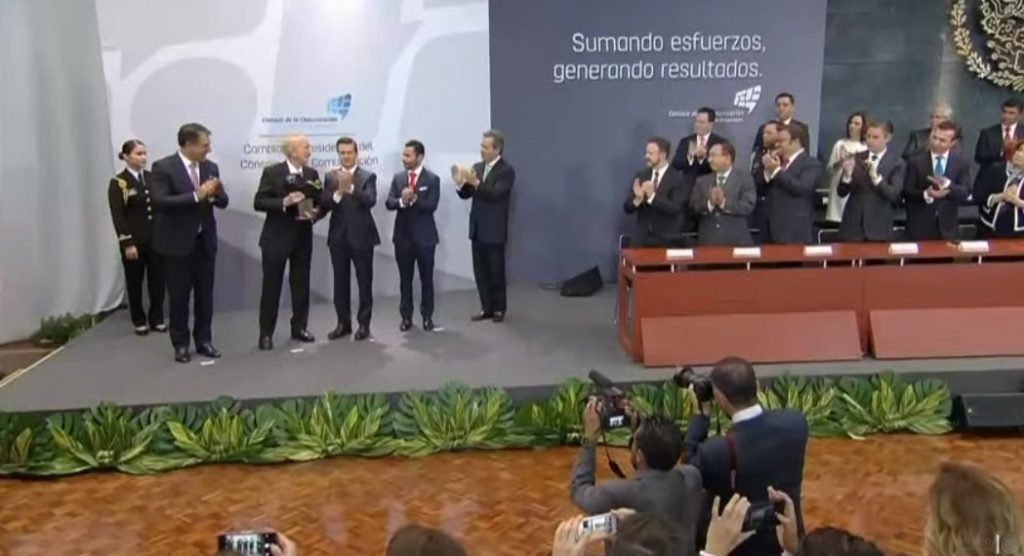 Otorgan Premio Nacional de la Comunicación 2017 a Rogerio Azcárraga Madero - premio-de-periodismo-3-1024x556