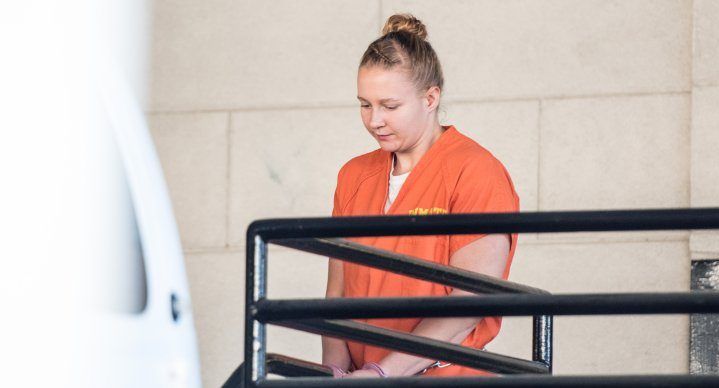 Mujer que filtró documento clasificado quería “quemar la Casa Blanca”