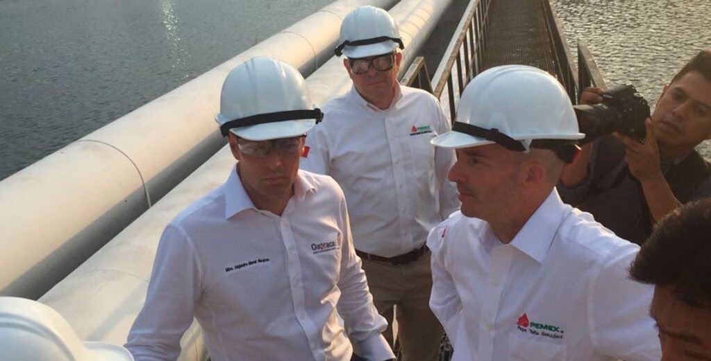 Incendio está controlado pero no sofocado: Pemex - recorrido-refinería-oaxaca-1024x521