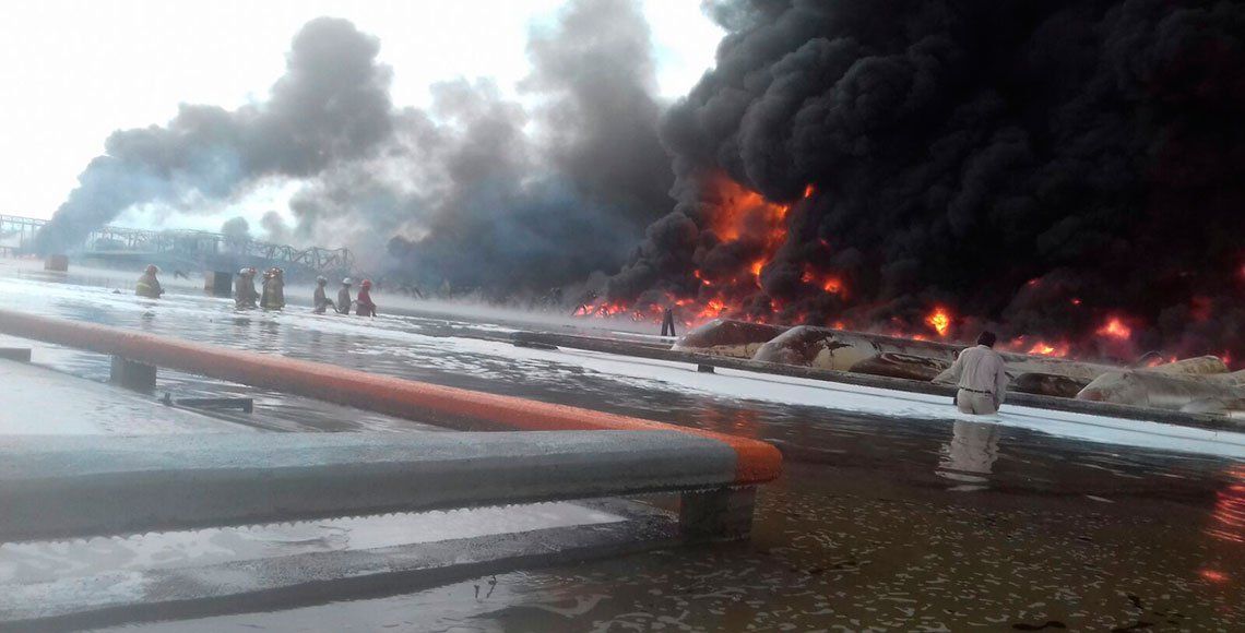 Incendio está controlado pero no sofocado: Pemex