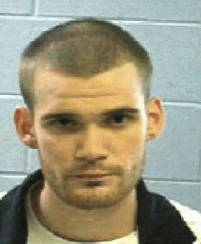 Presos escapan en Georgia tras asesinar a guardias - ricky-dubose