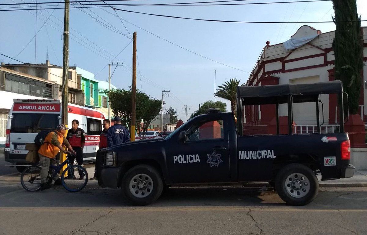 Asesinan a dos policías durante robo de cajero automático en Hidalgo Asesinan a dos policías durante robo de cajero automático en Hidalgo