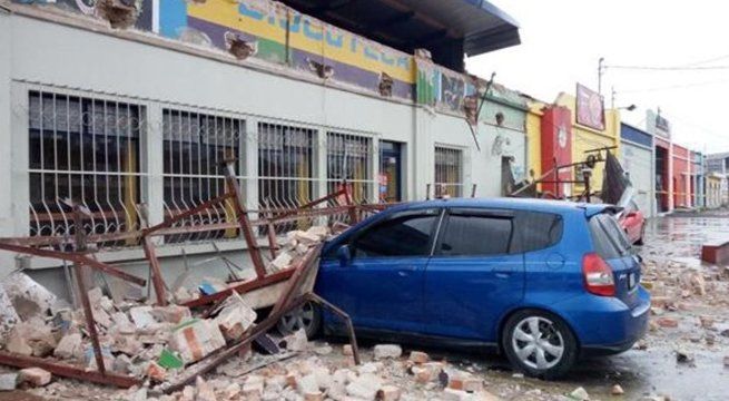 Sismo de 6.9 grados deja dos muertos en Guatemala - sismo-guatemala-afp