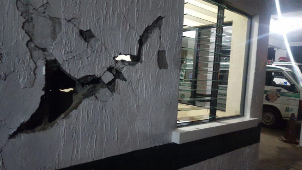 Sismo de 6.9 grados deja dos muertos en Guatemala - sismo-guatemala-dpa1-1024x576