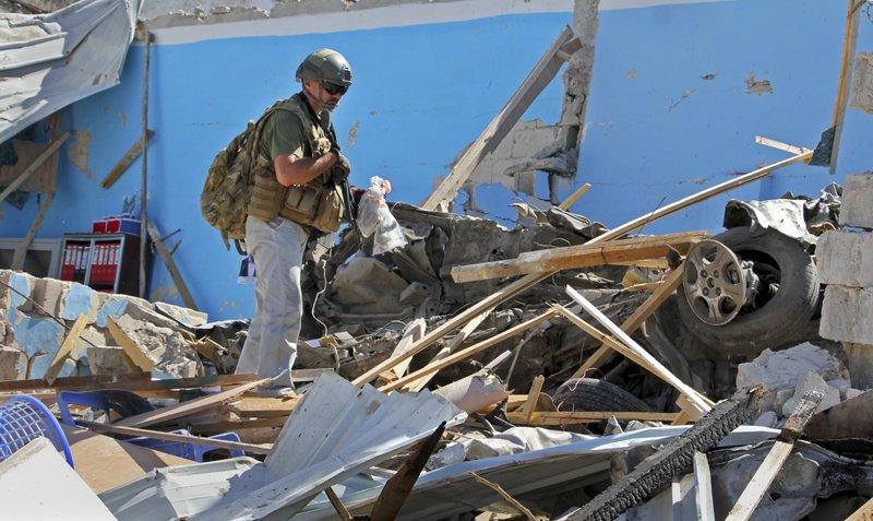 Atentado terrorista en Somalia deja 17 muertos - somalia4