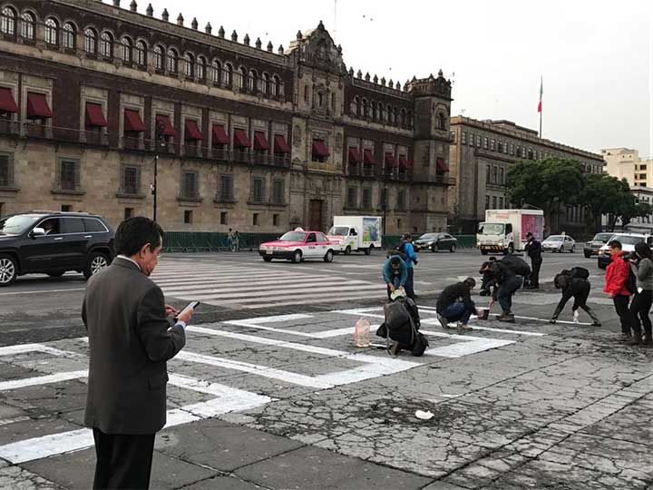 Periodistas se manifiestan en el Zócalo por el asesinato de Salvador Adame - sos-prensa-3