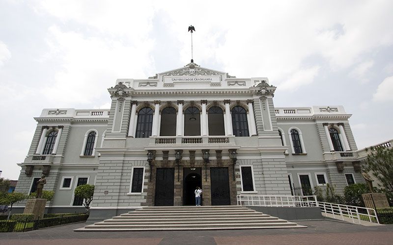 Secretaría de la Función Pública inhabilita y multa a la UdeG - udeg