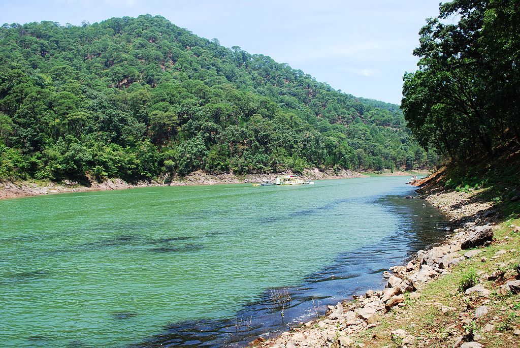 Muere menor ahogado en presa de Valle de Bravo Muere menor ahogado en presa de Valle de Bravo