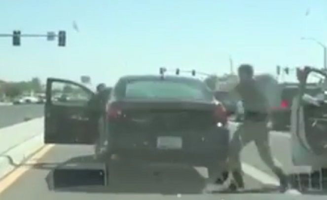 #Video Pelea de conductores en autopista de Arizona