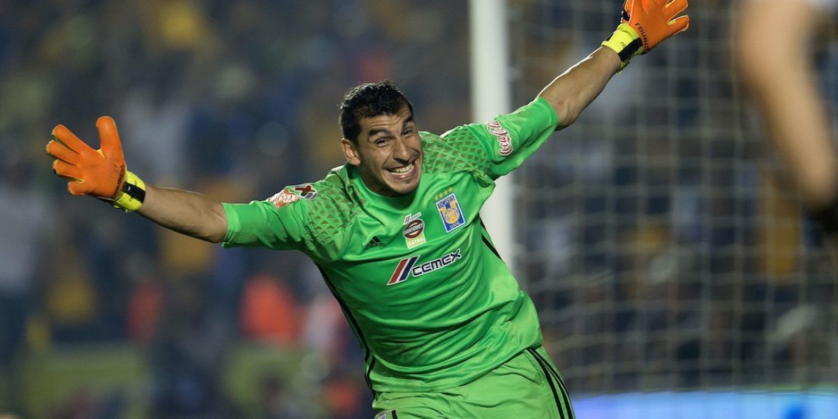 El once más caro de la Liga MX - 01-11-INICIAL-Nahuel-Guzman-Publimetro