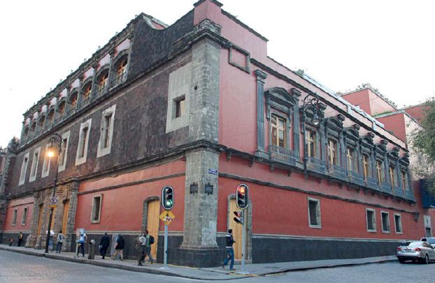 Retiran en dos meses 41 comercios ambulantes en la Cuauhtémoc