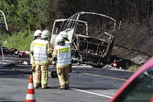 Accidente de autobús en Alemania deja al menos 18 muertos - AP392115798150