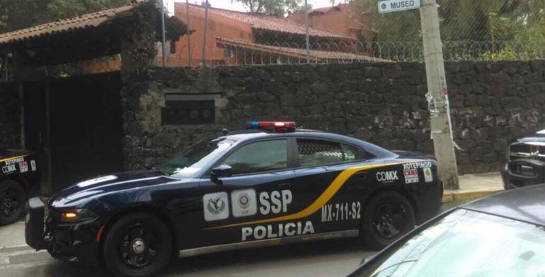 Liberan a dueño de perros pitbull que atacaron en Coyoacán - Ataque-de-perros-en-Coyoacán-Policía-CDMX-PM-Policías-770x392-1