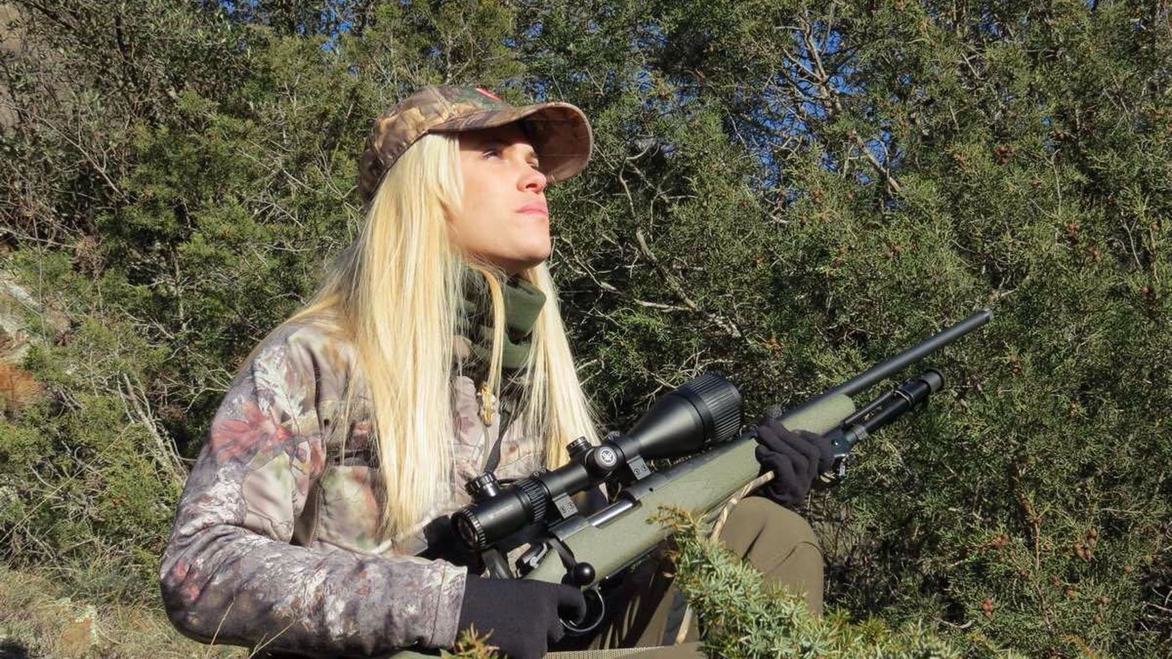 Hallan muerta a famosa bloguera y cazadora española