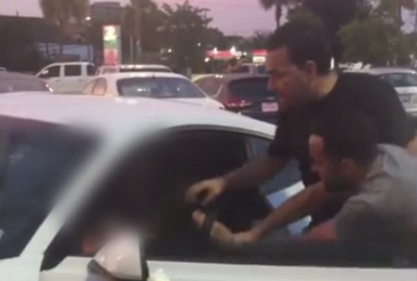 #Video Hombre detiene a conductor ebrio en Texas