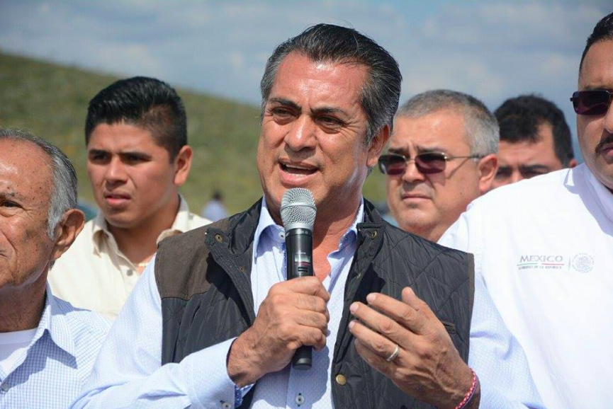Medios magnifican inseguridad en carreteras: El Bronco - Captura-de-pantalla-2017-07-26-a-las-10.26.03