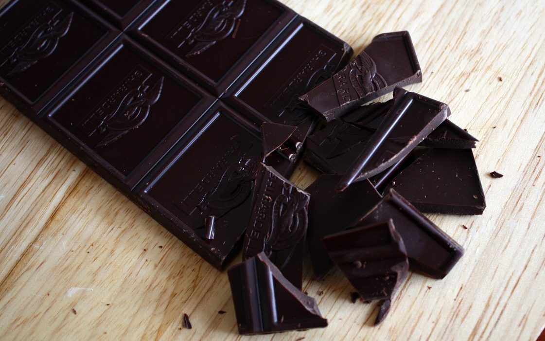 Descubren propiedades anticancerígenas en el chocolate
