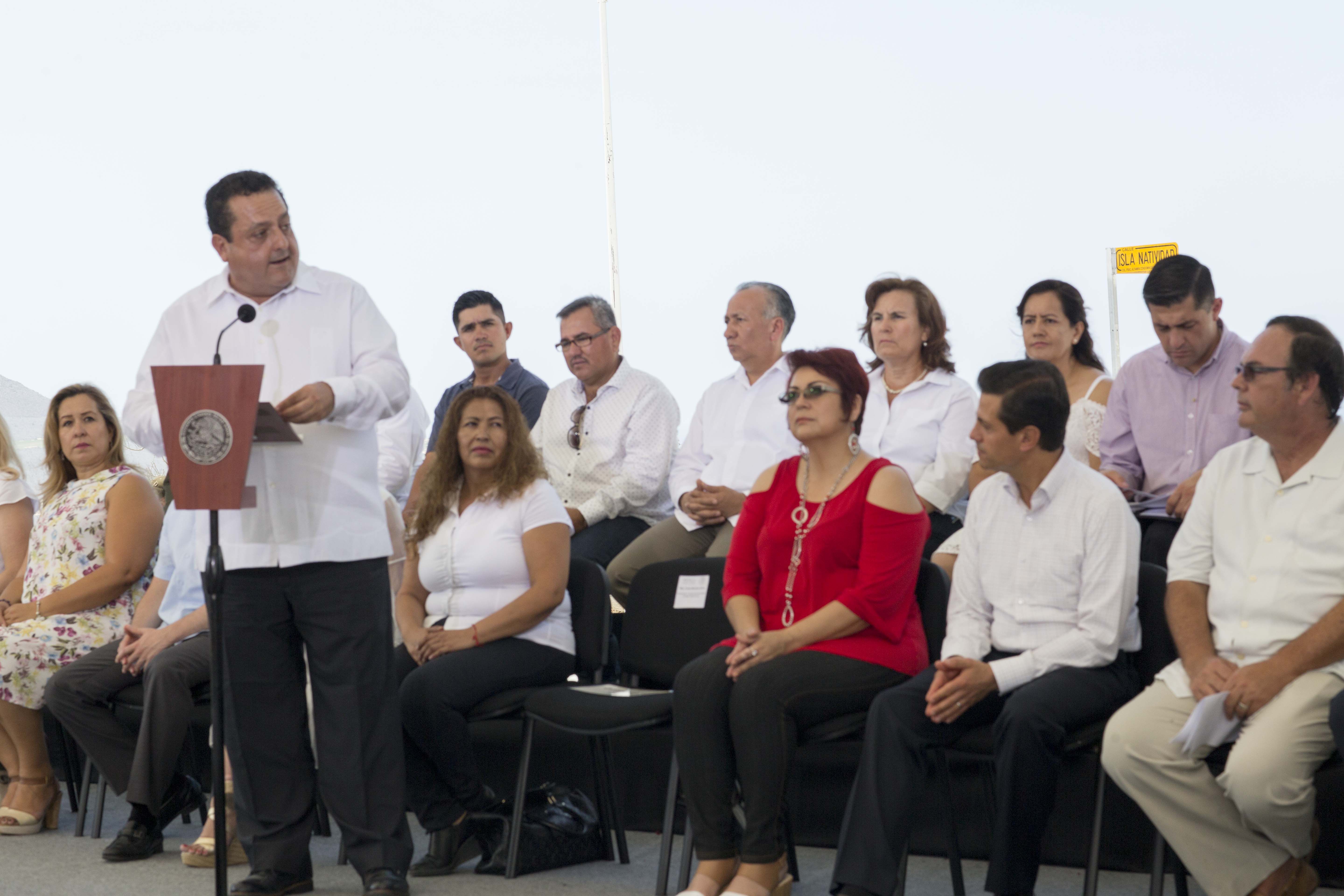 México vive un momento complejo y difícil: Peña Nieto - EPN-Infonavit-Baja-California