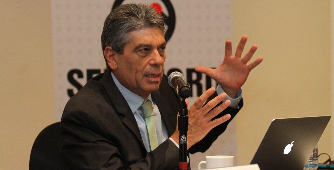 El 2017 será el peor año en materia de seguridad: Semáforo Delictivo - El-director-del-Semáforo-Directivo-Santiago-Roel-FOTO-Leo-Casas-Quadratín-México5