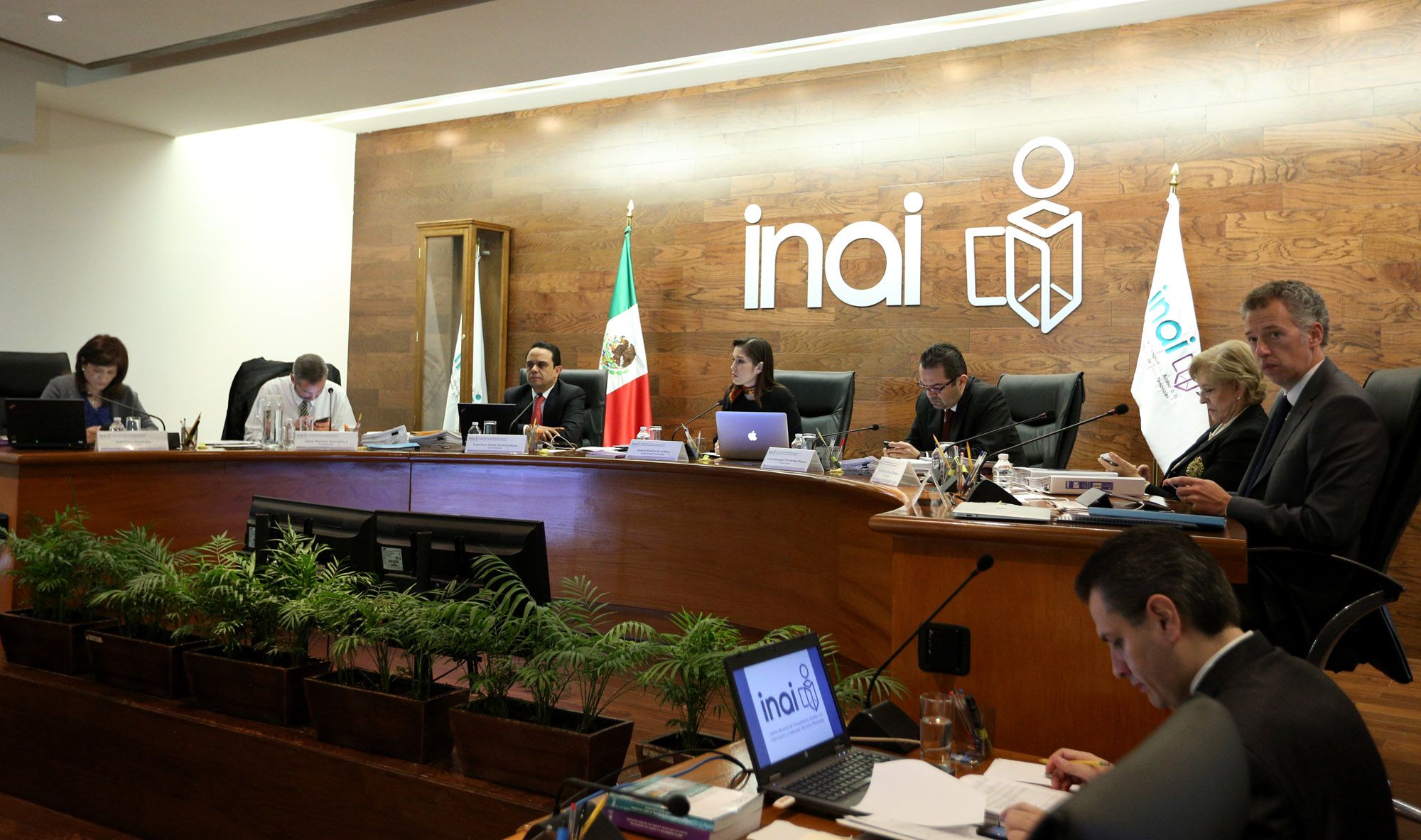 Once entidades no armonizaron sus leyes de protección de datos personales - INAI