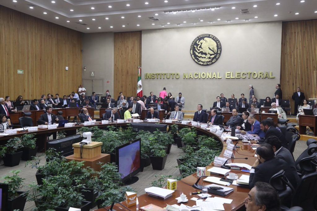 Presidencia impugna lineamientos del INE para "cancha pareja" - INE-1-1024x682
