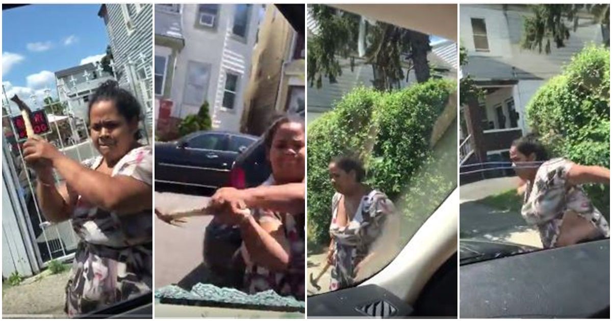 #Video Mujer golpea con martillo la camioneta de su exesposo