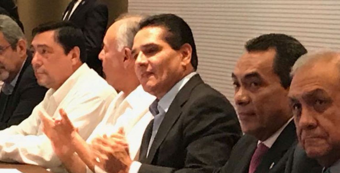 Silvano Aureoles propone a Cárdenas para el 2018 - SILVANO-AUREOLES-MICH-1140x580