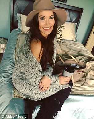 Muere cantante de country en accidente automovilistico - abby-uecker