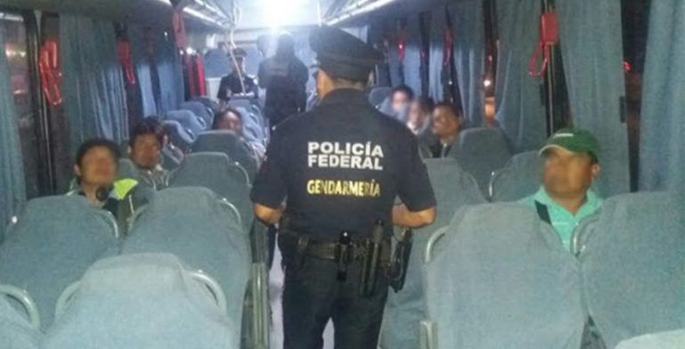 Asaltan y secuestran en carretera de Guerrero - asalto-guerrero-autobus