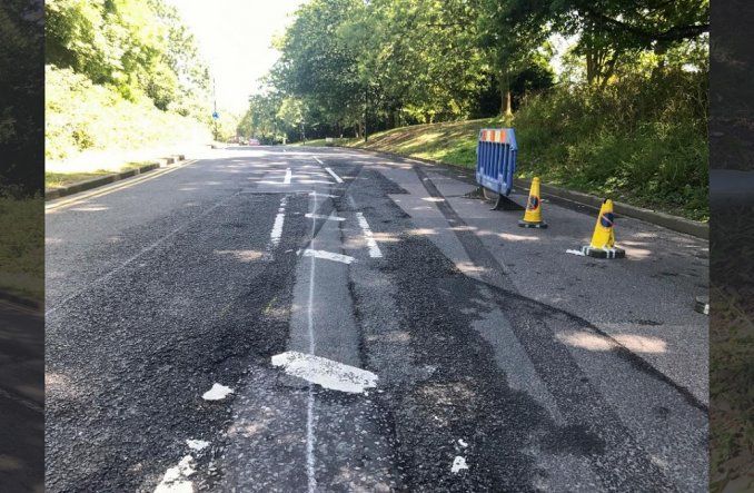 Conductor embiste a jóvenes y mata a una menor en Inglaterra