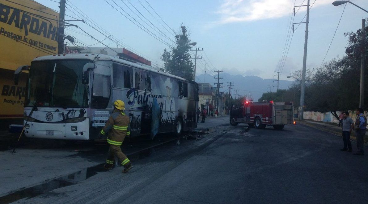 Así quedó el autobús del Grupo Palomo tras incendio