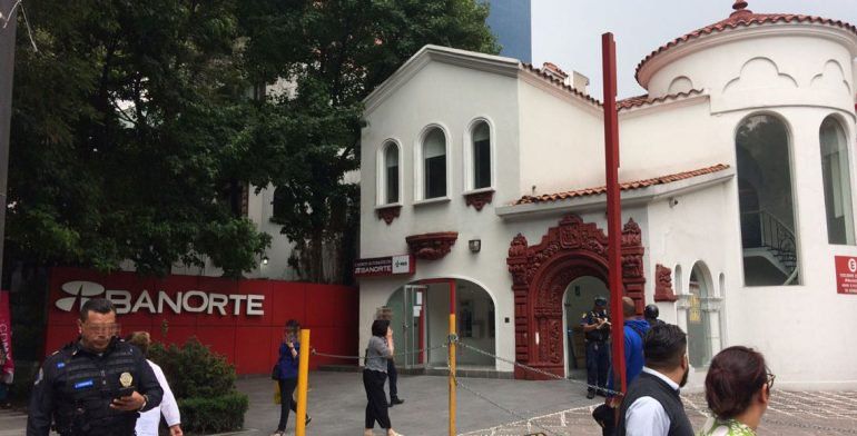 Roban 500 mil pesos a cuentahabiente en la Nápoles