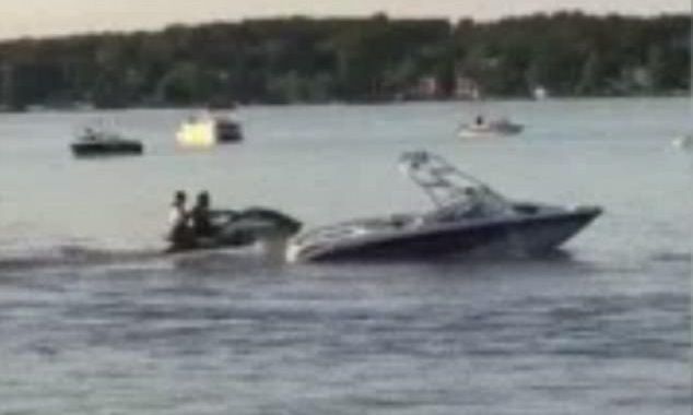 #Video Bote no tripulado deja 10 heridos