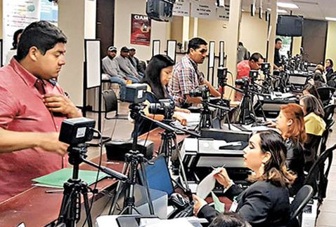 Denuncian a cónsul mexicano en Houston por ocultar actos de corrupción - canciller-supervisa-servicio-mexicanos-EU_MILIMA20170518_0044_31