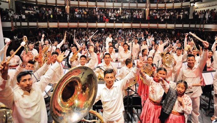 Concierto en Bellas Artes no se suspende tras incendio