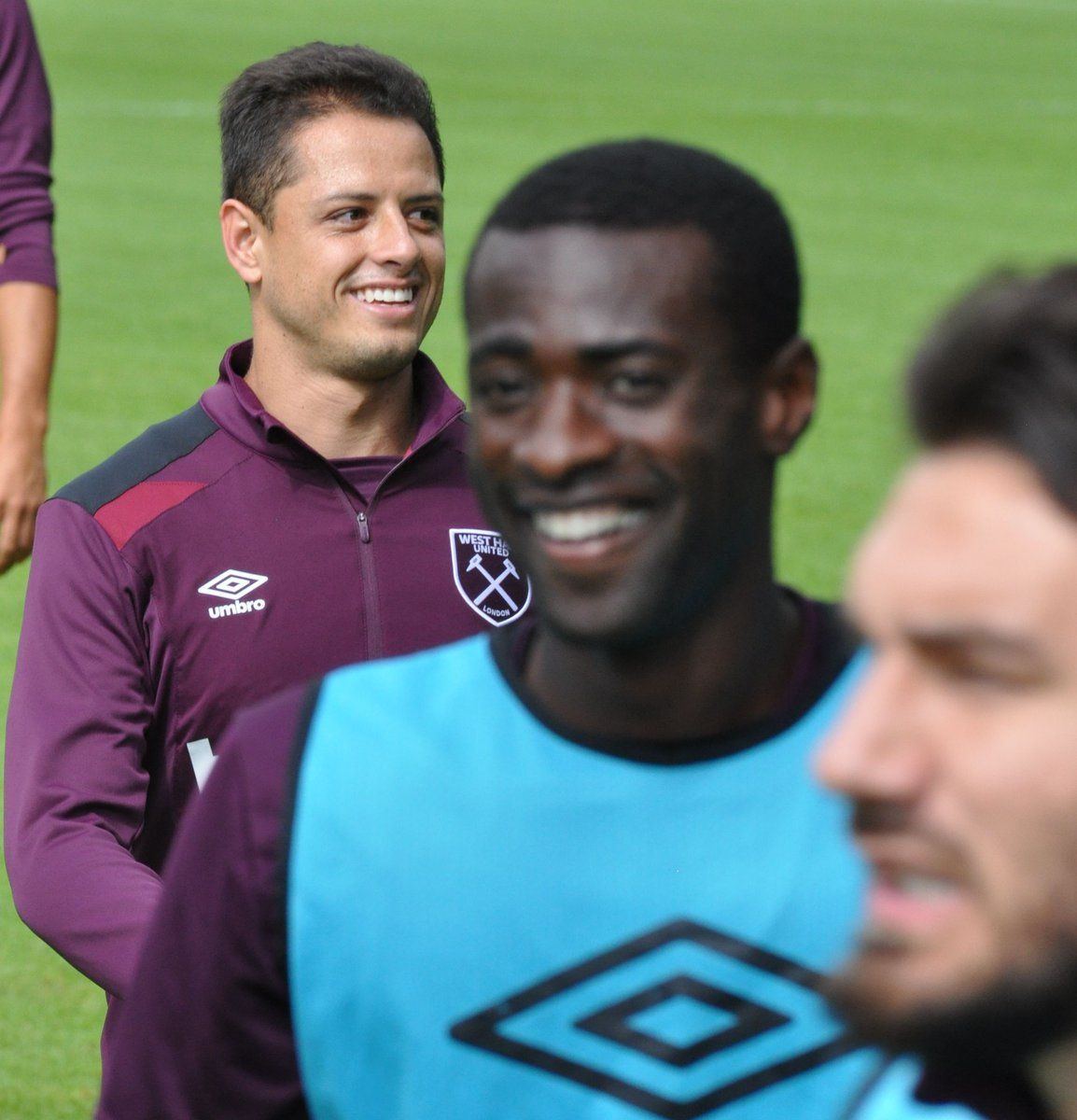 Chicharito se une a la pretemporada del West Ham - chicharito-4