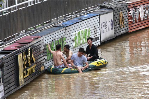 Al menos 56 muertos tras inundaciones y deslaves en China