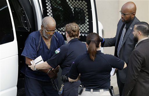 Conductor de tráiler abandonado en Texas podría enfrentar pena de muerte