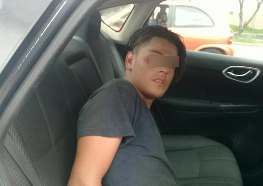 #Video Golpean a agente de tránsito que intentó infraccionar a conductor - golpes-a-policía