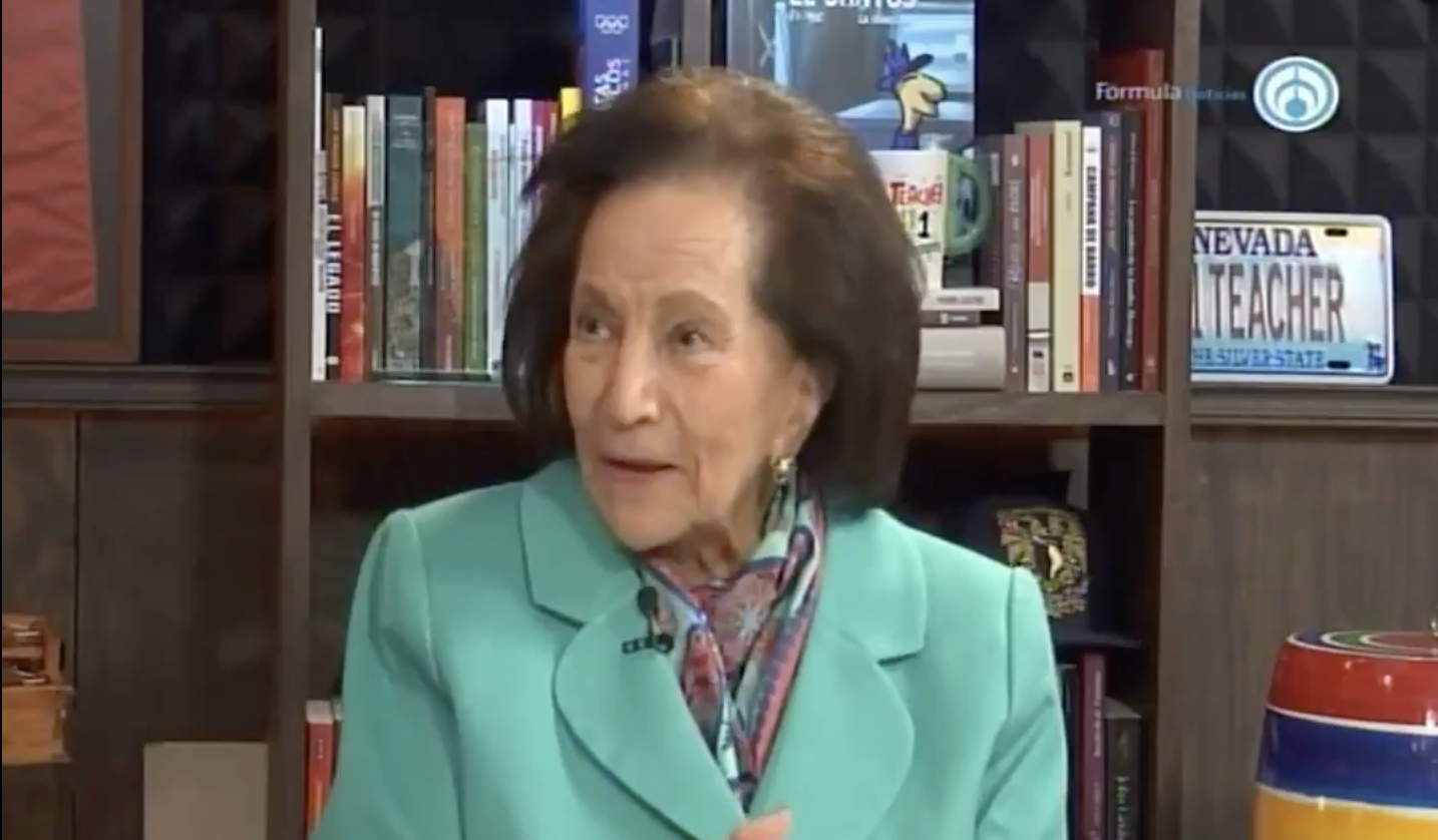 Entrevista a la maestra Ifigenia Martínez