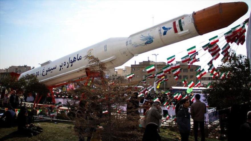 Irán abandonaría pacto nuclear si EE.UU. impone más sanciones - iran-cohete