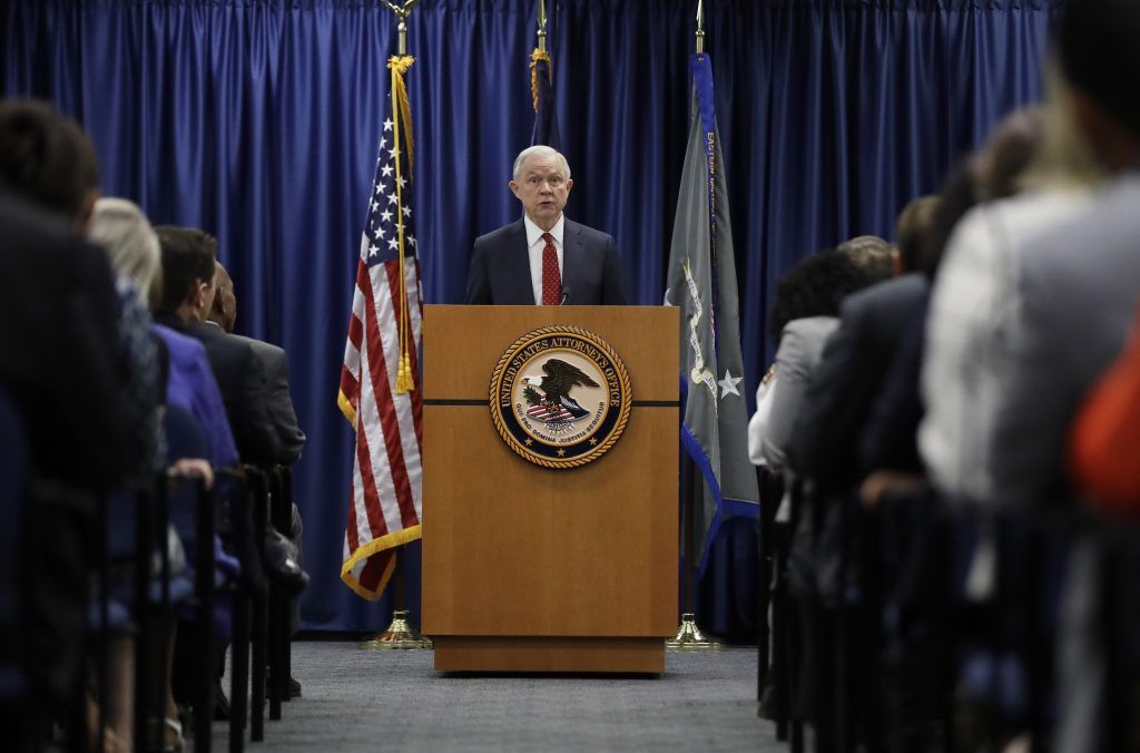 Jeff Sessions habló con embajador ruso de la elección presidencial - jeff-sessiones-1024x676