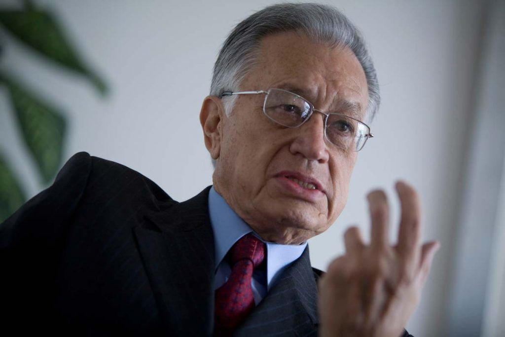 AMLO defiende designación de Bartlett en CFE - manuel-bartlett-1024x683