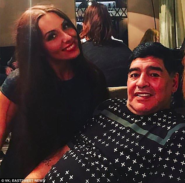 Periodista acusa a Maradona de acoso sexual - maradona-nadolskaya