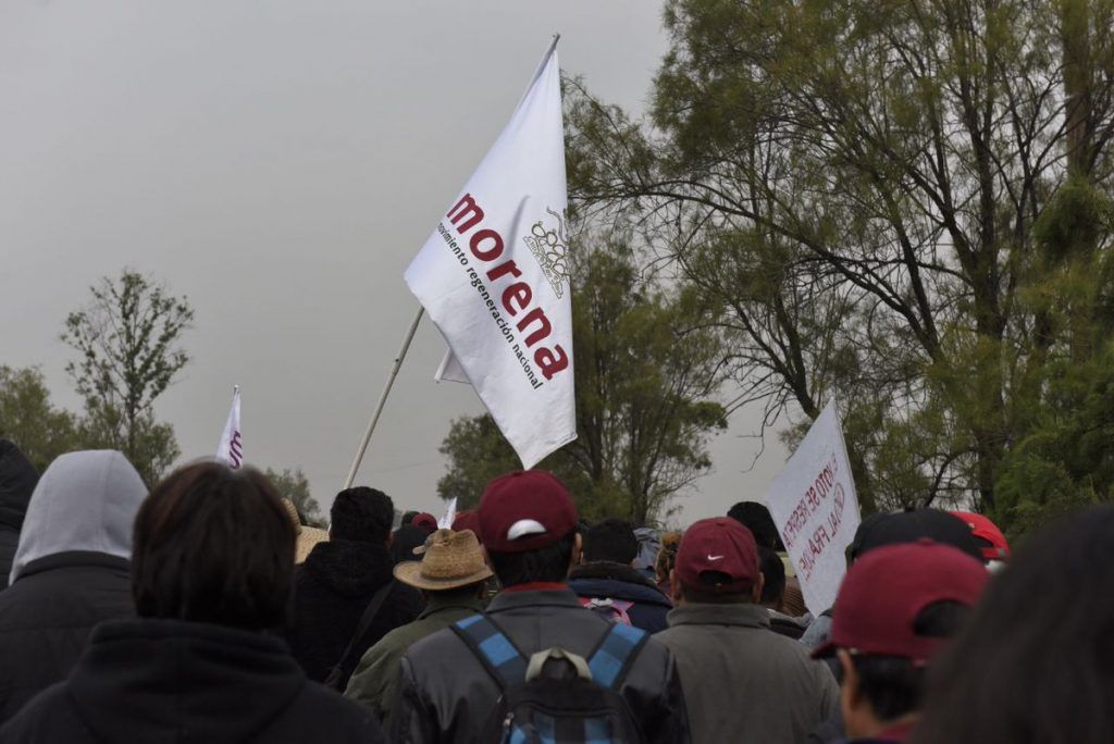 Delfina Gómez encabeza marcha del NAICM a San Lázaro - marcha-delfina2-1024x684