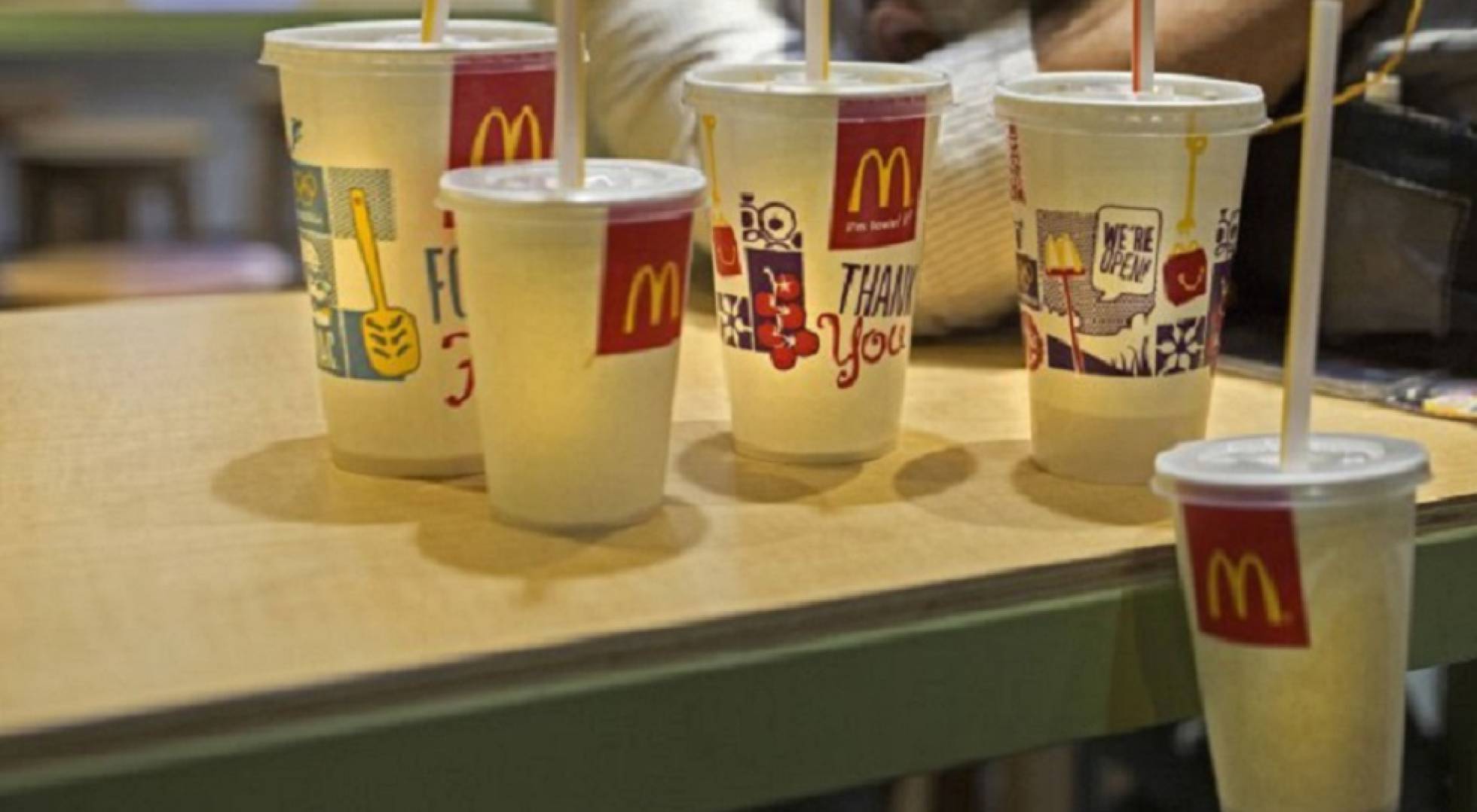 Encuentran bacterias fecales en restaurantes de comida rápida - mc-donalds