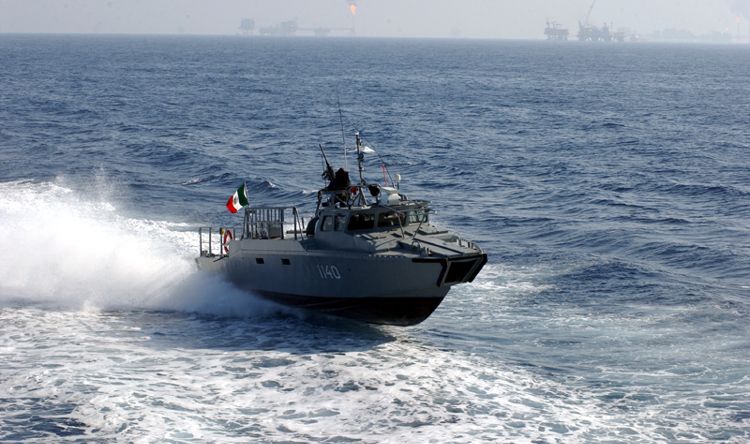 Marina rescata a once en Veracruz