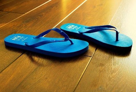 Primark retira sandalias por sustancia cancerígena - primark-chanclas