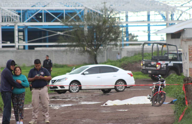 Rayo mata a motociclista en Irapuato - rayo